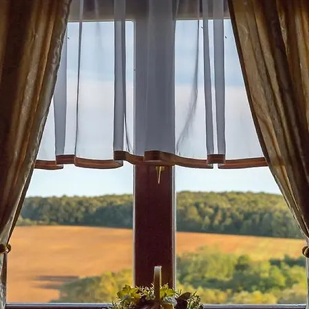 Sappusztai Vendeghaz 4*